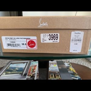 christian louboutin pumps NEW NEVER WORN